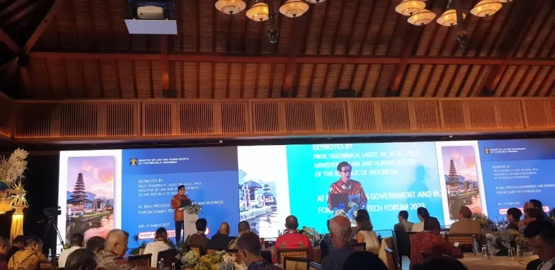 Menkumham Invites Business Actors Working Together with the Government to Combat Human Trafficking