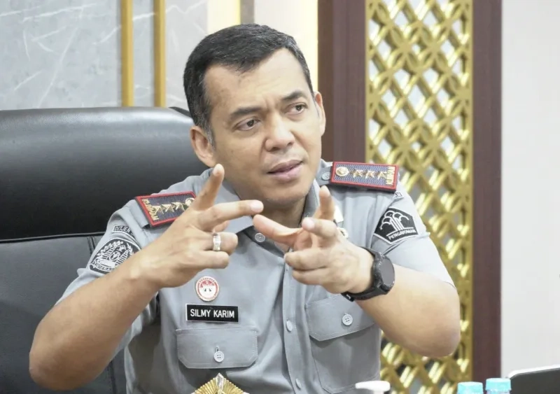 Silmy Karim: High-Risk Job Justifies New Firearm Regulations for Immigration Officers