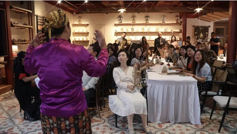 Indonesian Update from Beijing: When Chinese Journalists Gather to Enjoy Indonesian Cultural Offerings