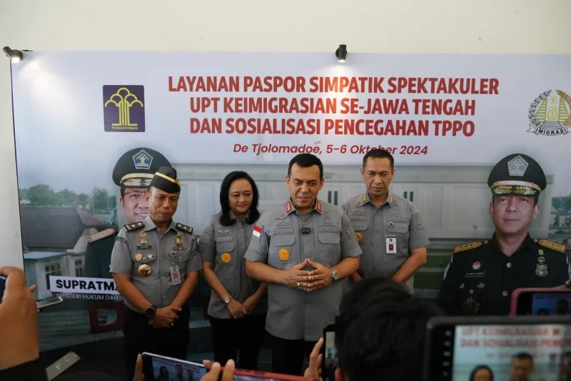 Silmy Karim: Lapor Gayeng, Central Java Immigration Offices Collaborate to Serve 2024 Passport Applicants